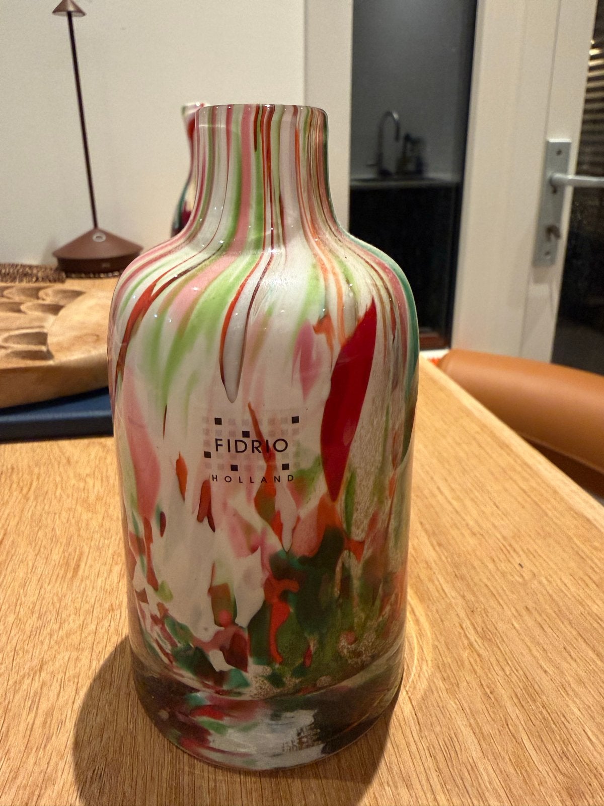 Fidrio Vaasje glas 17 cm - rood / multi colour - nieuw, Huis en Inrichting, Ophalen of Verzenden, Nieuw, Meerkleurig, Glas