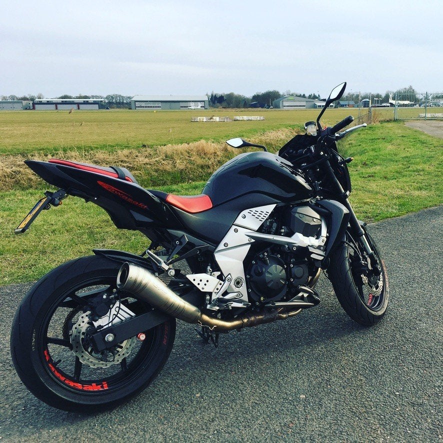 Kawasaki Z750 ABS - 2009 - 34000km - zwart / rood, Motoren, Motoren | Kawasaki, 750 cc, Occasion, 4 cilinders, Motorrijbewijs A