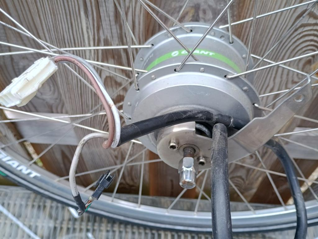 motorwiel Giant twist 24 volt, Fietsen en Brommers, Fietsonderdelen, Ophalen