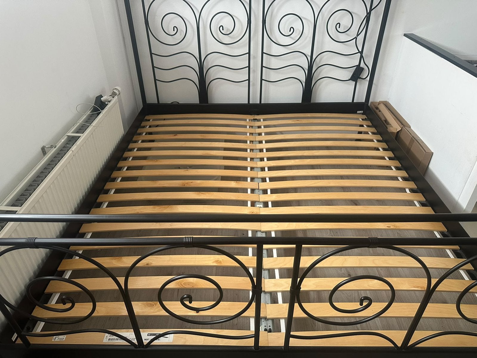Bed ombouw met lattenbodem 180x200, Ophalen, Gebruikt, Zwart, Tweepersoons