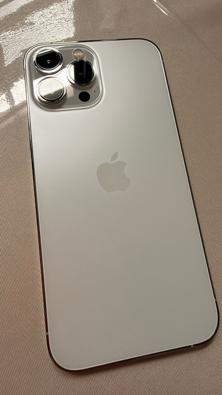 iPhone 13 Pro Max 512GB Silver – uitstekende staat