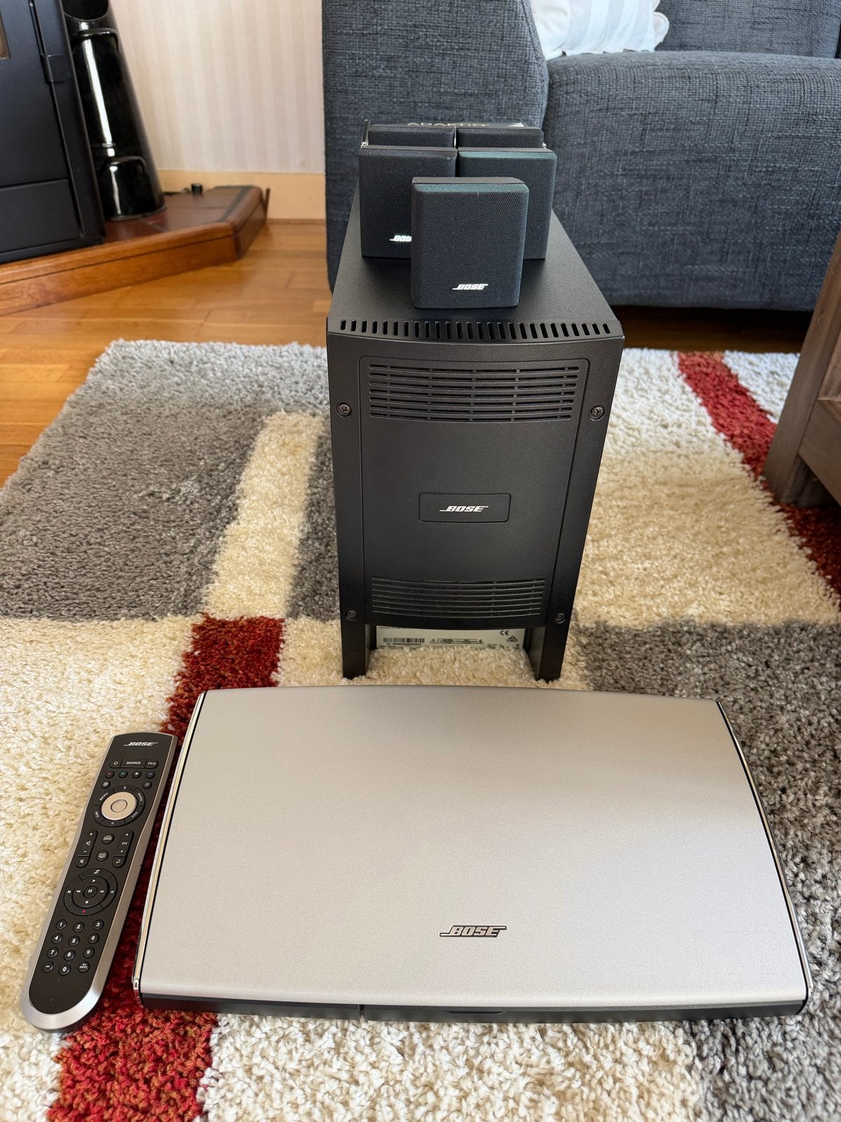 Bose Lifestyle V35 Home Entertainment Systeem, 70 watt of meer, Zo goed als nieuw, 5.1-systeem, Overige spelers