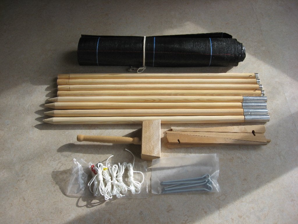 Strandscherm windscherm met houten stokken haringen en hamer, Ophalen of Verzenden, Zo goed als nieuw