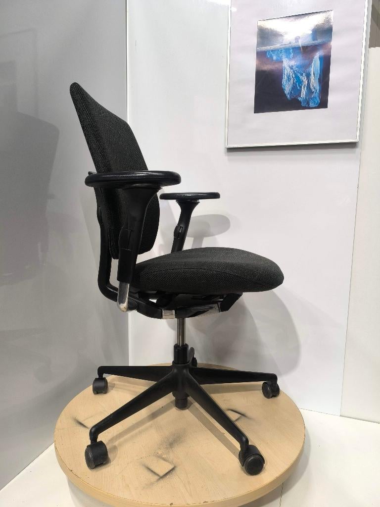 Vitra Oson Ergonomische stoel / werkstoel / stoel, 9 stuks, Gebruikt, Ophalen of Verzenden, Bureaustoel, Groen