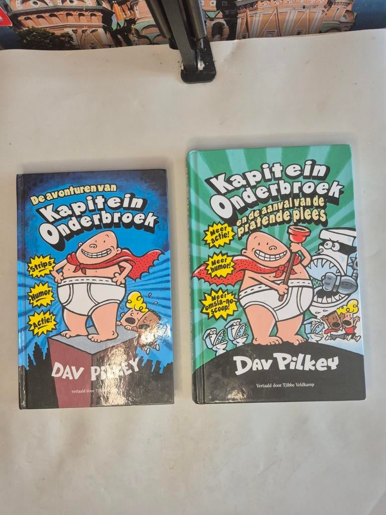 Kapitein Onderbroek Boeken Deel 1 & 2, Gelezen, Ophalen of Verzenden, Fictie, Dav Pilkey