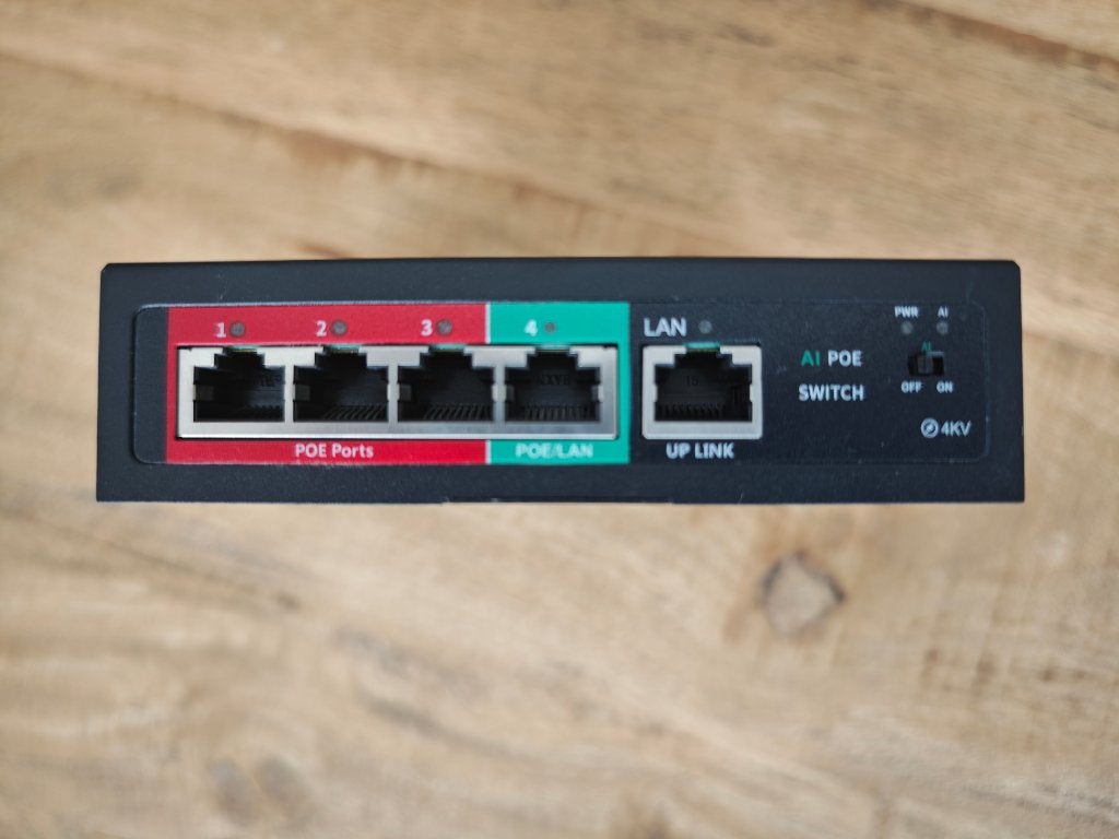 PoE switch, Computers en Software, Ophalen of Verzenden, Zo goed als nieuw