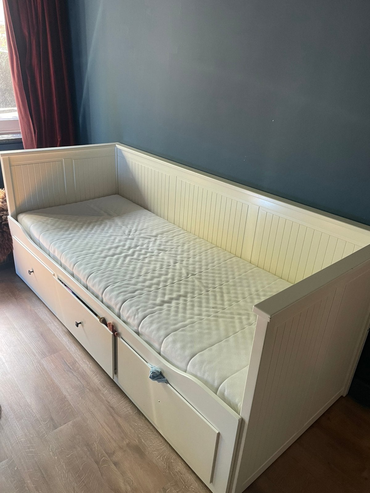 Ikea HEMNES bedbank inclusief 2 matrassen en matrashoes, Ophalen, Gebruikt, Wit, Tweepersoons