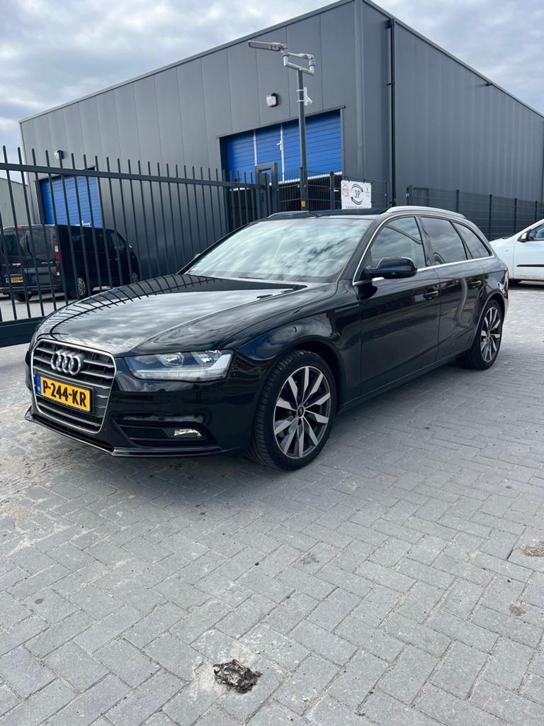Audi A4 1.8 Tfsi 125KW Avant Multitr. 2015 Automaat/navi, Auto's, Audi, Bedrijf, A4, Benzine, B, Stationwagon, Automaat, Geïmporteerd