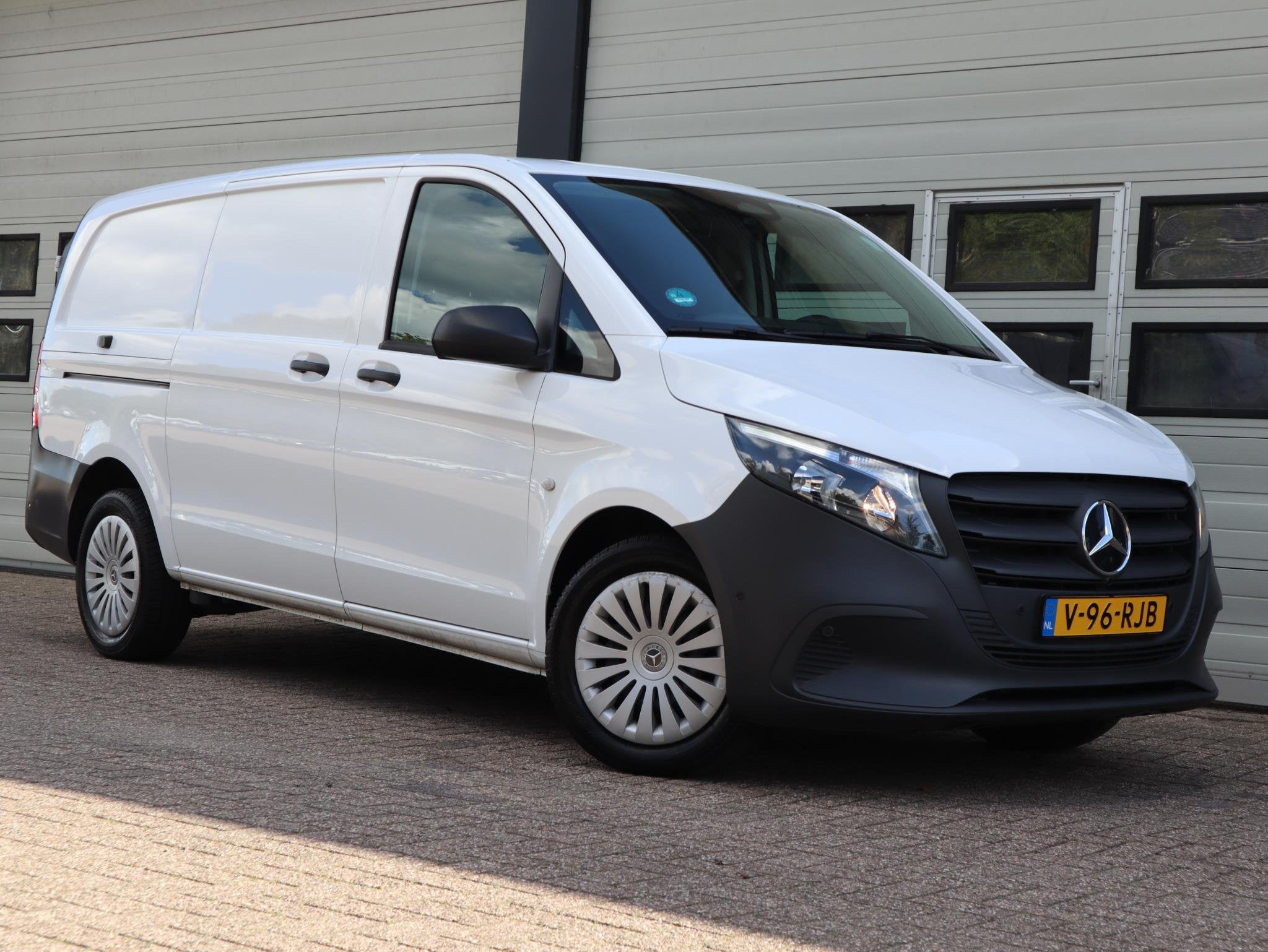 Mercedes-Benz Vito 116 CDI Euro 6 Lang L2 - Camera - Cruise, Auto's, Gebruikt, Euro 6, 2000 kg, Mercedes-Benz