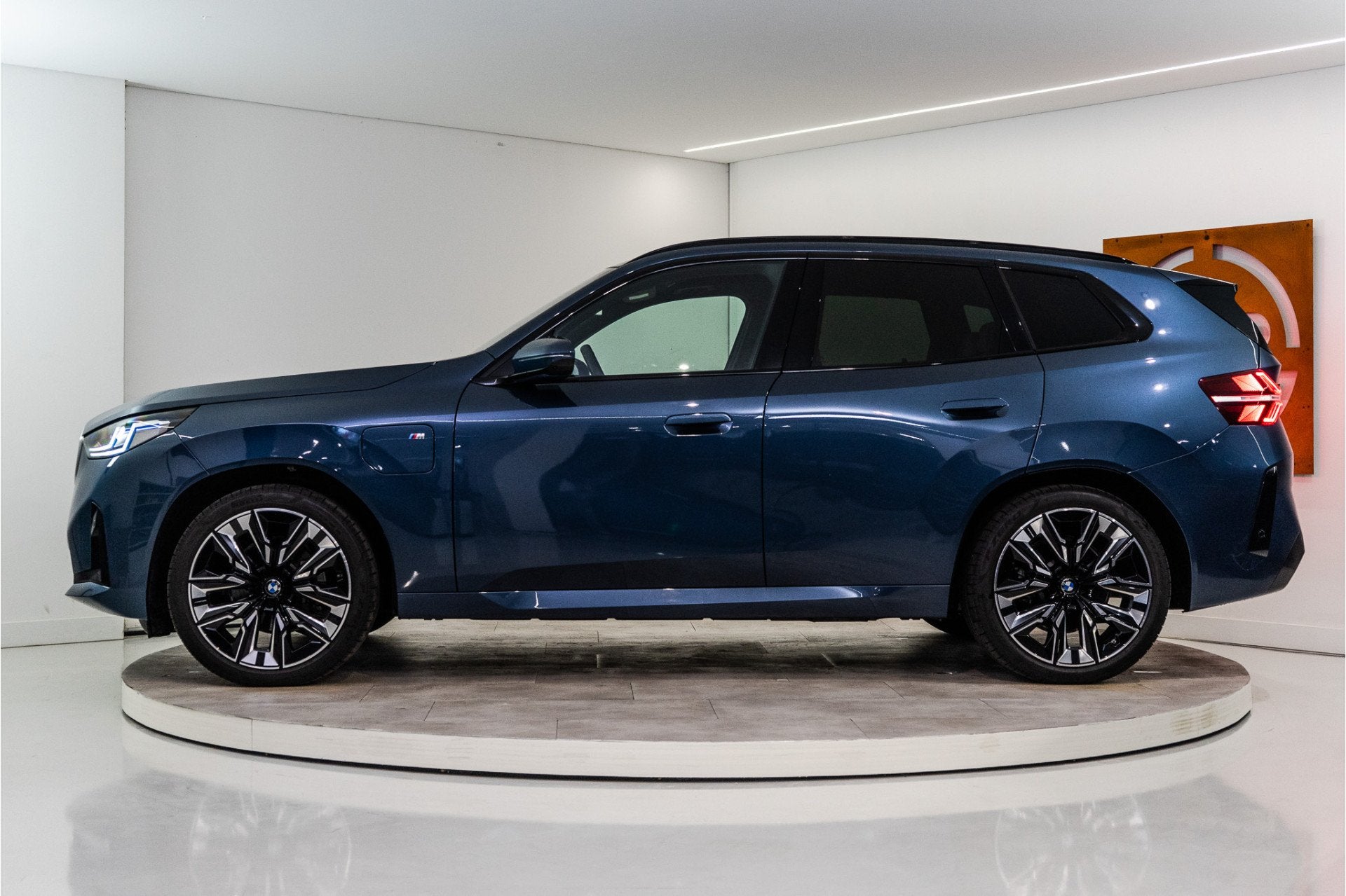 BMW X3 30e xDrive M-Sport 300PK | Pano | Harman/Kardon | Sfe, Automaat, Gebruikt, 4 cilinders, Blauw