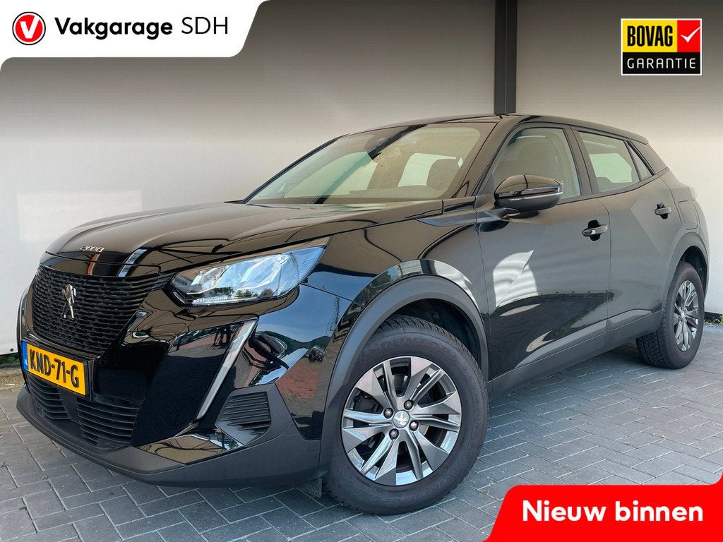 Peugeot 2008 |Zeer lage km stand|Nette auto, Auto's, Gebruikt, Zwart, 3 cilinders, Parkeersensor