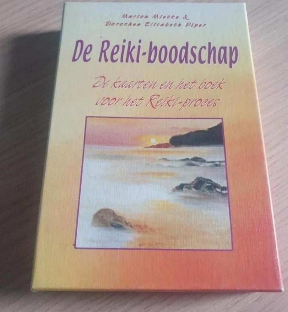 De Reiki-boodschap: Kaarten en boek voor het Reiki-proces, Spiritualiteit algemeen, Ophalen of Verzenden, Zo goed als nieuw, Instructieboek