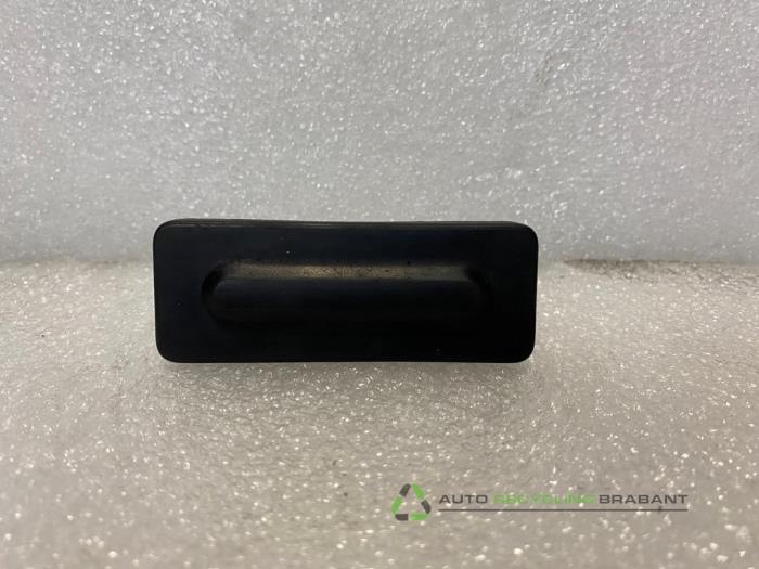 Schakelaar achterklep van een Citroen C5 Aircross, Gebruikt, -, Ophalen of Verzenden, -