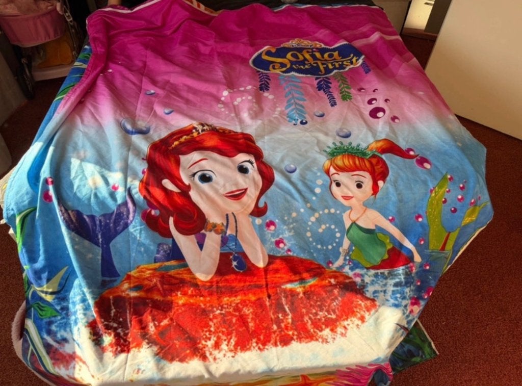 Sofia the first 1-Persoons Dekbedovertrek, Ophalen of Verzenden, Zo goed als nieuw, Meerkleurig, Jongetje of Meisje