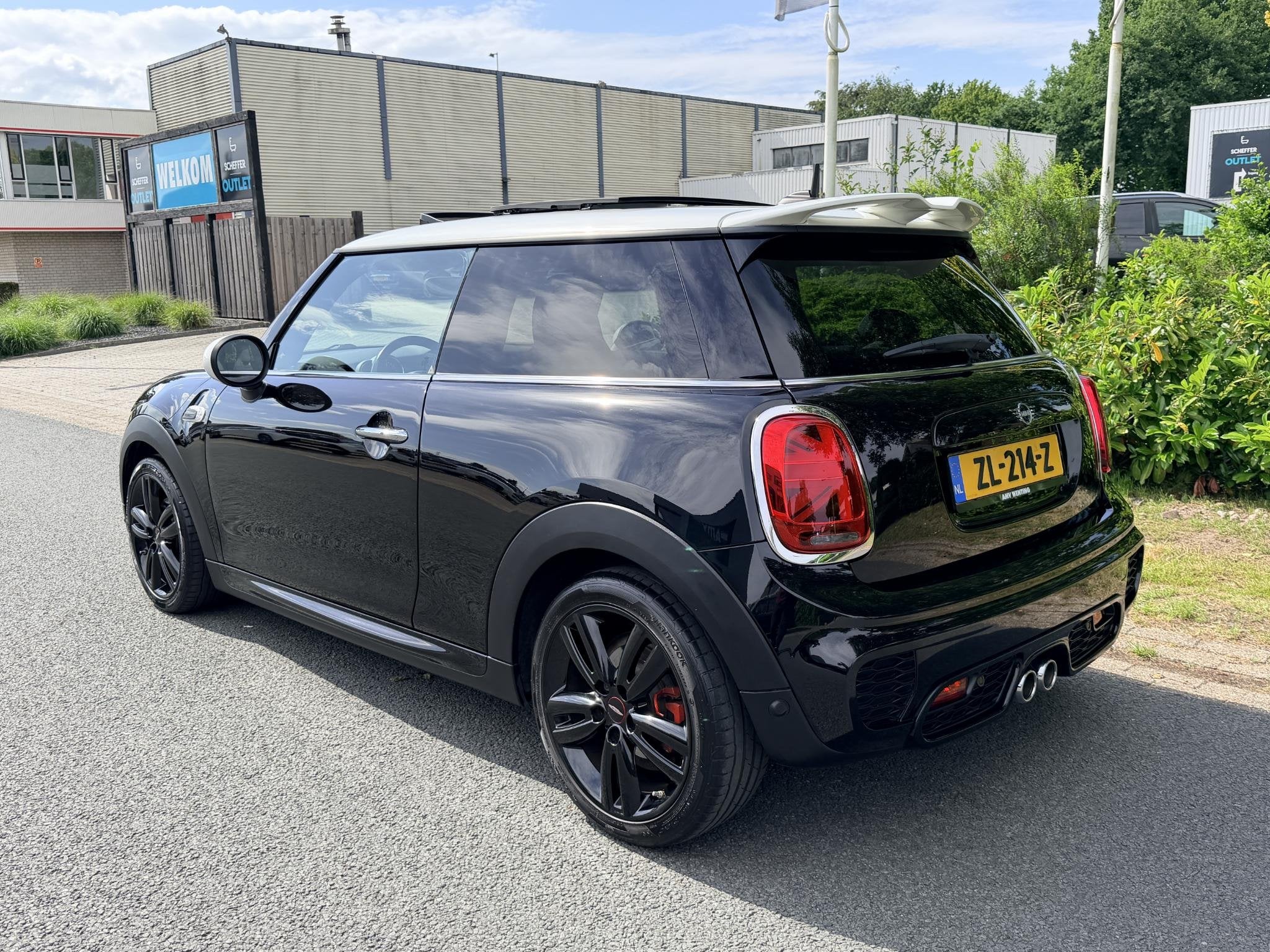 MINI Cooper 1.5 AUT 136PK JCW•Schaalstoelen•Pano, Gebruikt, 4 stoelen, Origineel Nederlands, Bedrijf