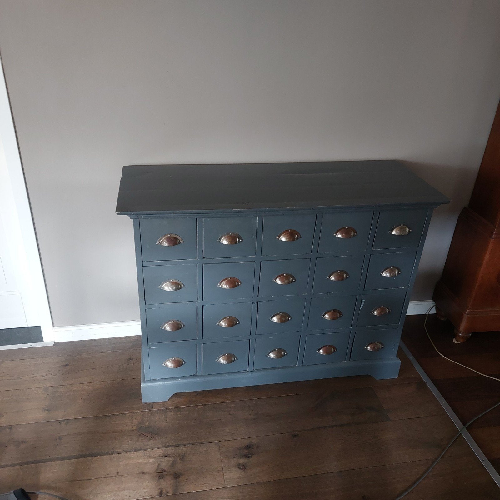 Apothekerskast/ladenkast: grijs / landelijk / teak, Ophalen