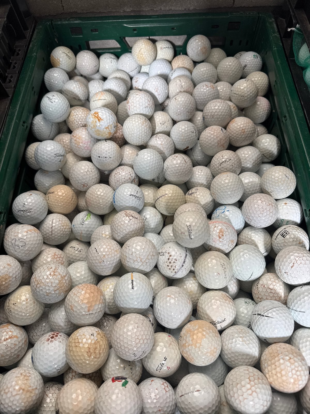 300 Titleist Pro V1 trainingsgolfballen (m2452876592) — Golf — Marktplaats
