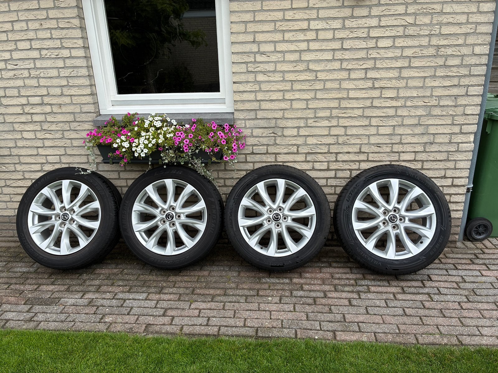 Orginele 19 inch Mazda velgen CX5 met TPMS sensoren., Ophalen, Zo goed als nieuw