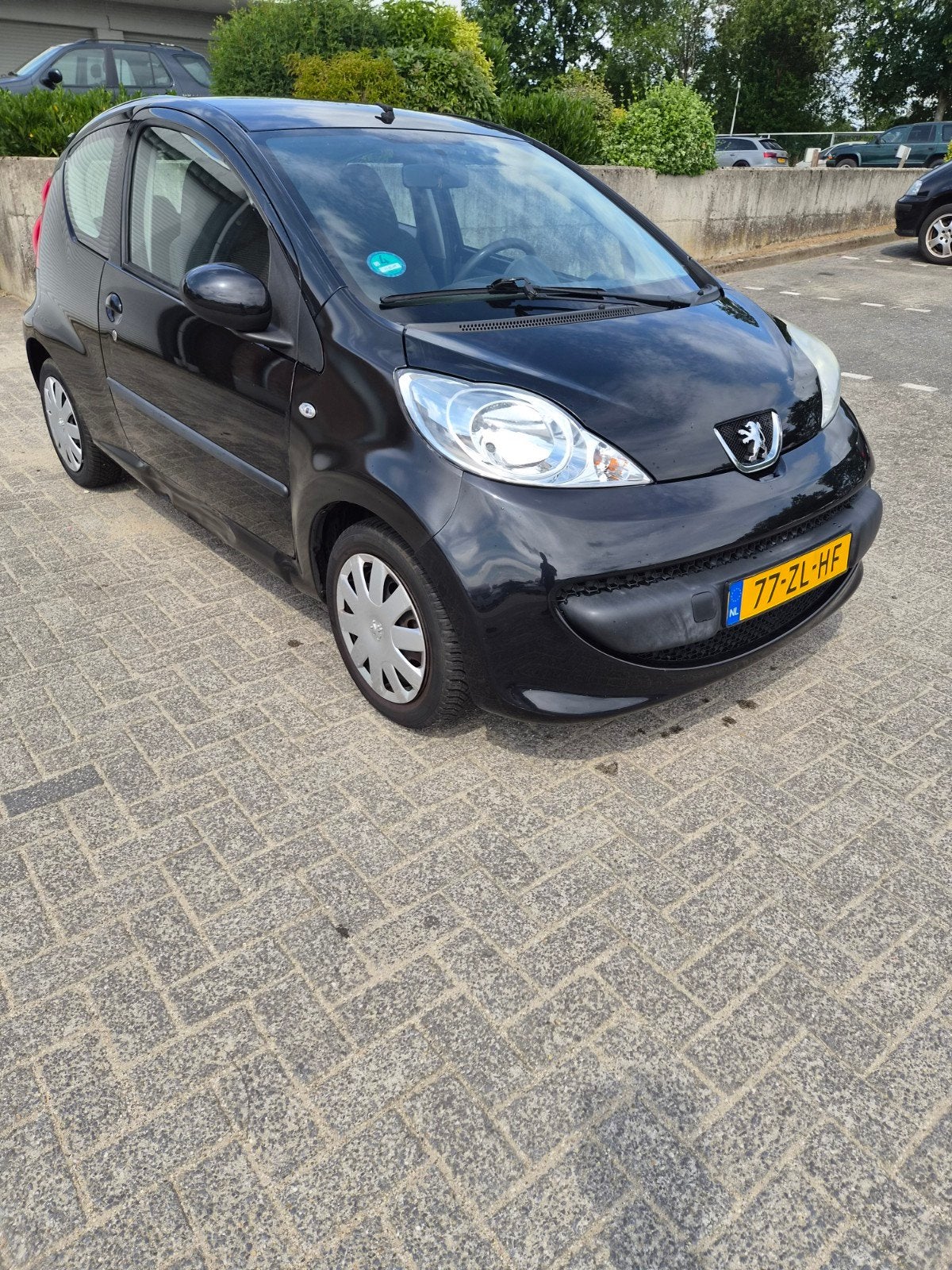 Peugeot 107 1.0 12V 3DR 2008 Zwart, Voorwielaandrijving, Stof, 4 stoelen, Origineel Nederlands