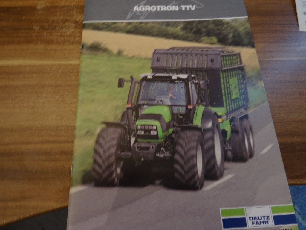 Deutz Agrotron TVV Trekker folder, Boeken, Ophalen of Verzenden, Nieuw, Folder