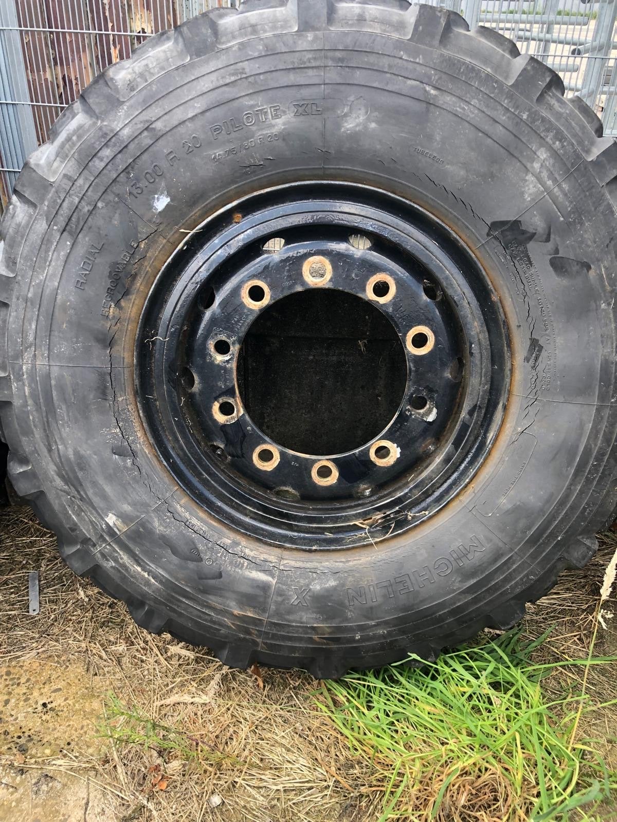 Michelin 14.75/80R20 Pilote X Radial Banden, Auto-onderdelen, Vrachtwagen-onderdelen, Ophalen, Gebruikt, Overige merken, Transmissie en Toebehoren
