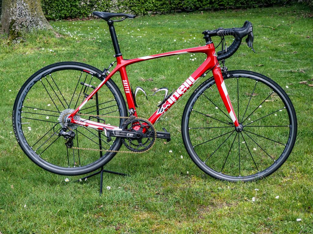 Cinelli Saeta racefiets - Maat M - Campagnolo Chorus, Fietsen en Brommers, Fietsen | Racefietsen, 28 inch, Carbon, Zo goed als nieuw