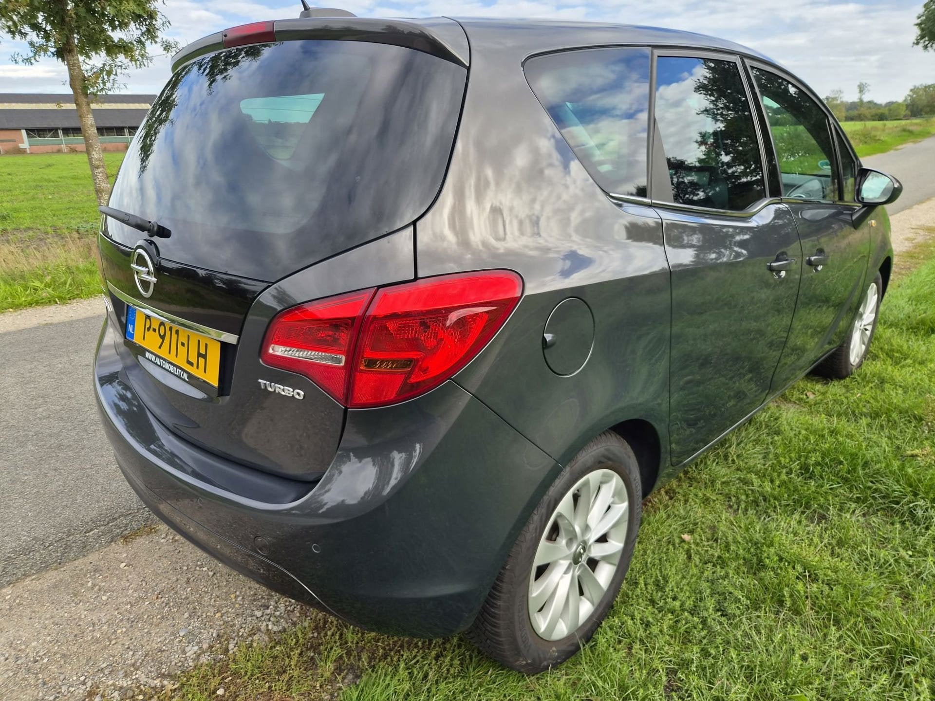 Opel Meriva 1.4 Turbo Cosmo prachtige staat, Voorwielaandrijving, Stof, Gebruikt, 4 cilinders