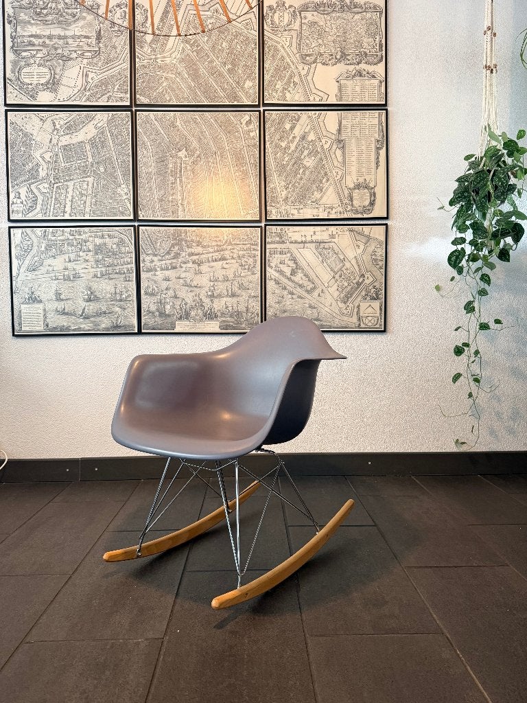 Vitra Eames RAR schommelstoel REPLICA, Ophalen, Gebruikt, Hout, 75 tot 100 cm