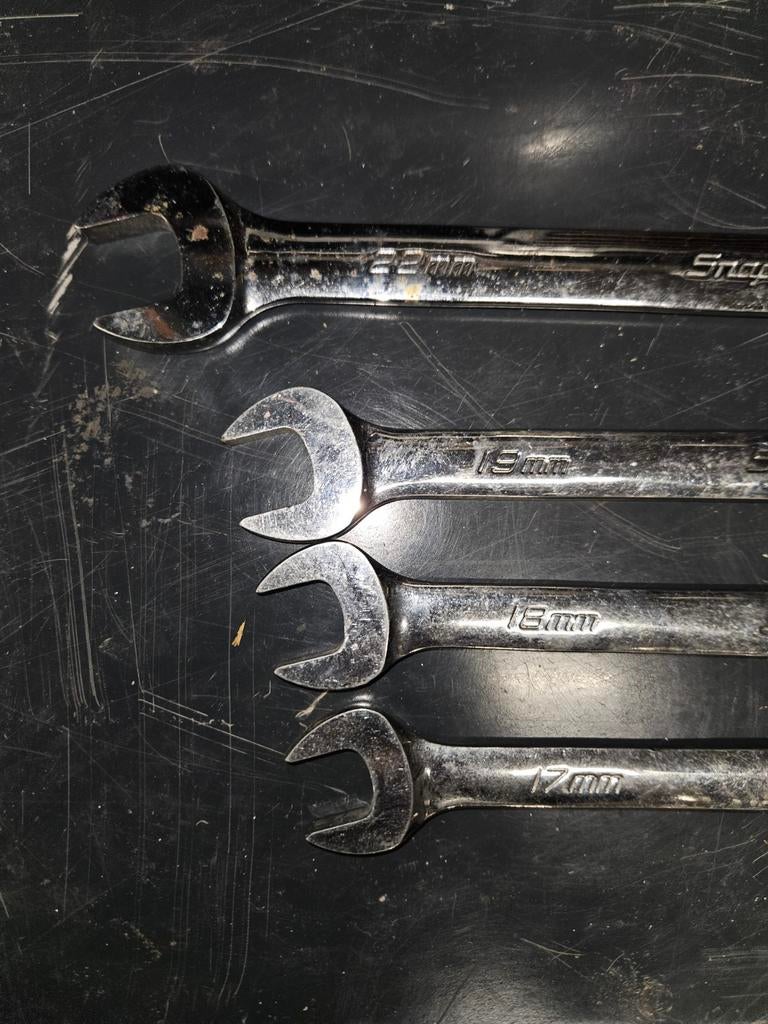 4 Splinternieuwe snap on steek-ringsleutel

#17 #18 #19 #22, Ophalen of Verzenden, Nieuw