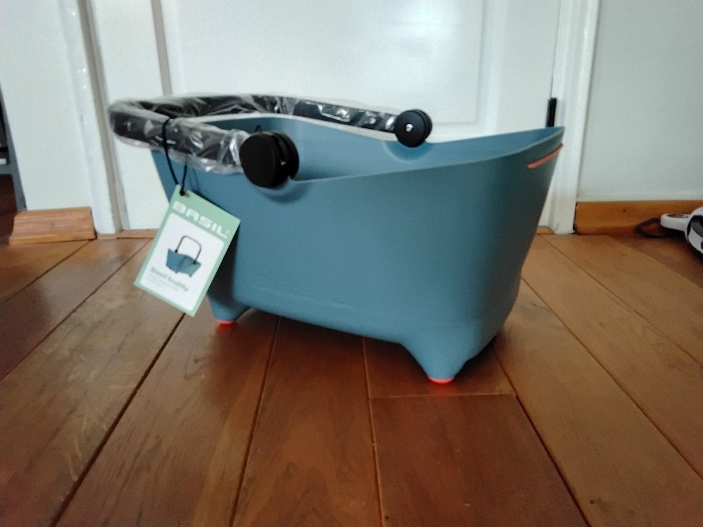Nieuwe Basil fietsmand - Buddy - Denim Blauw, Ophalen of Verzenden, Nieuw, Fietsmand, Basil