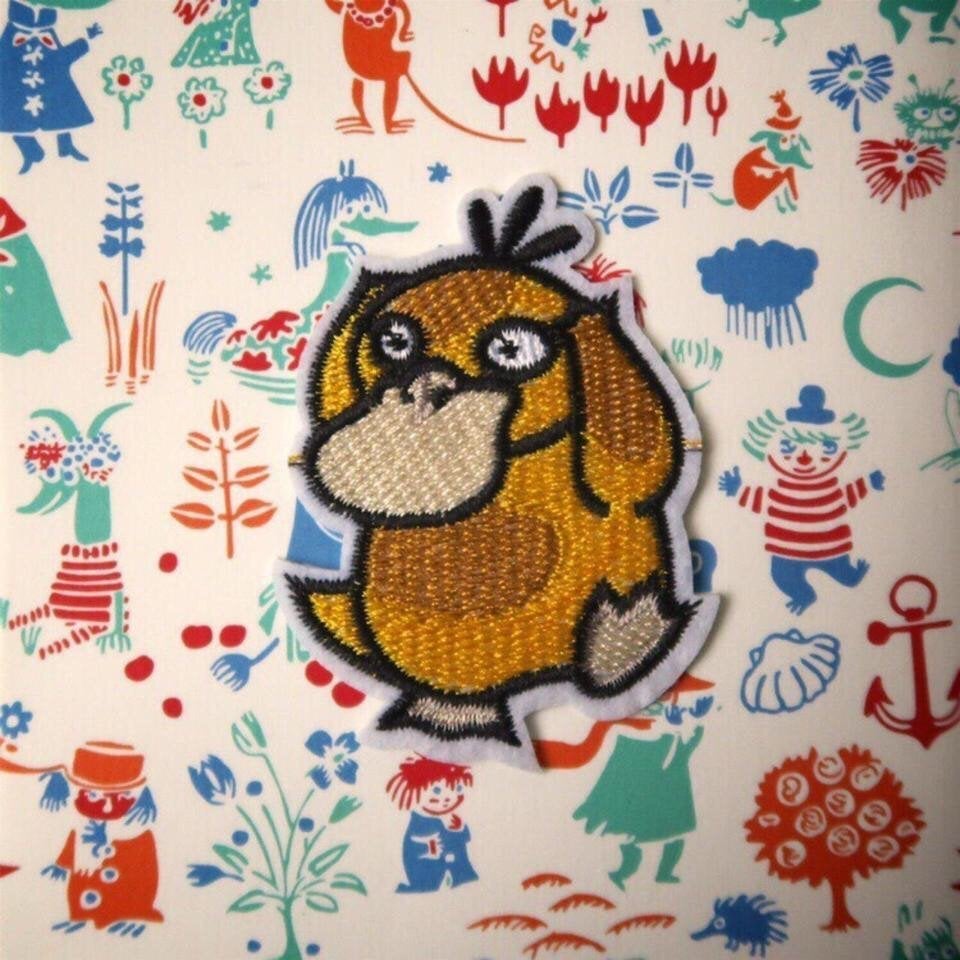 Pokemon Psyduck opstrijkplaatje patch badge embleem applique, Hobby en Vrije tijd, Verzenden, Nieuw, Overige applicaties
