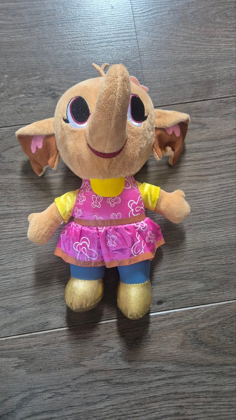 Sula Bing Olifant Knuffel - Roze Jurk en Gouden Schoenen, Overige merken, Overige karakters, Ophalen of Verzenden, Zo goed als nieuw