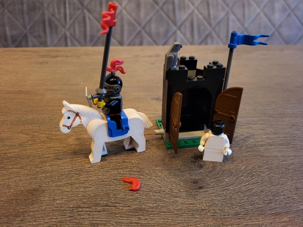Lego Castle 6034 Zwarte Ridder met Paard en Poort - Compleet, Ophalen of Verzenden, Gebruikt, Complete set, Lego