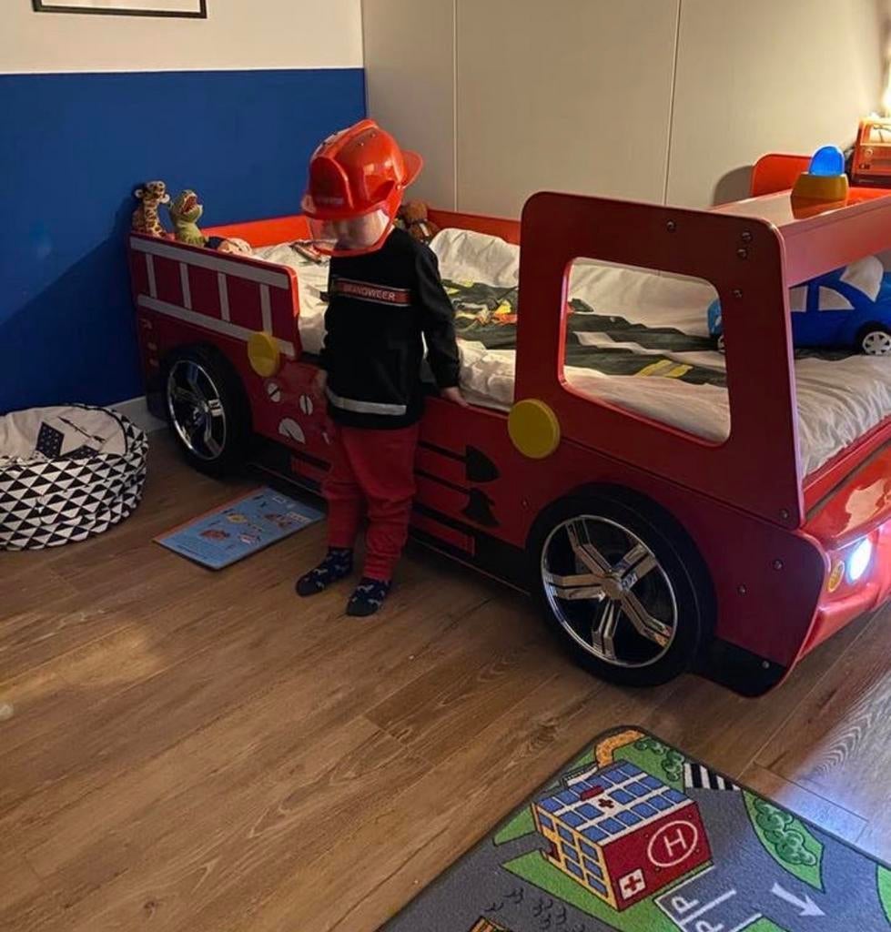 Stoer brandweerbed voor de kleine held!, Kinderen en Baby's, Kinderkamer | Bedden, Ophalen, Gebruikt, 100 cm of meer, Lattenbodem