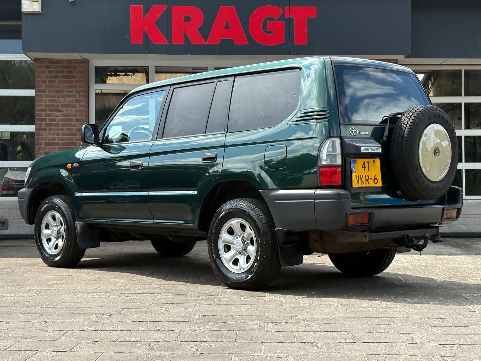 Toyota LandCruiser 90 3.0 D4-D Blind Van|GRIJS kenteken|163P, Auto's, 1940 kg, Stof, Gebruikt, Metallic lak