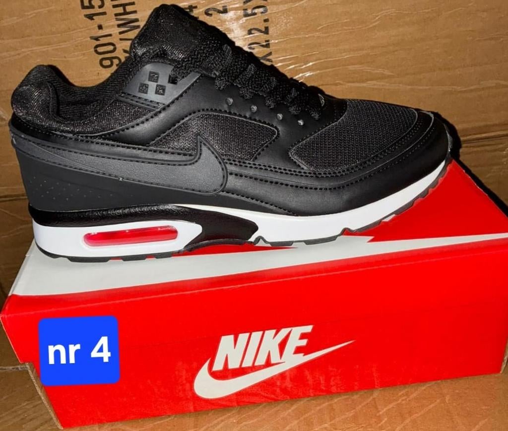 Nike air max classic, Kleding | Heren, Schoenen, Ophalen of Verzenden, Nieuw, Nike air max