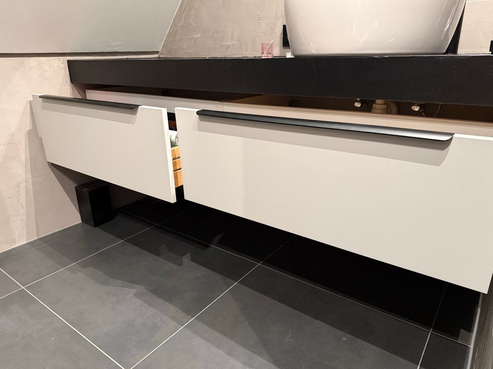 Ikea wastafelkast lades, Ophalen, 150 tot 200 cm, Zo goed als nieuw, Minder dan 100 cm