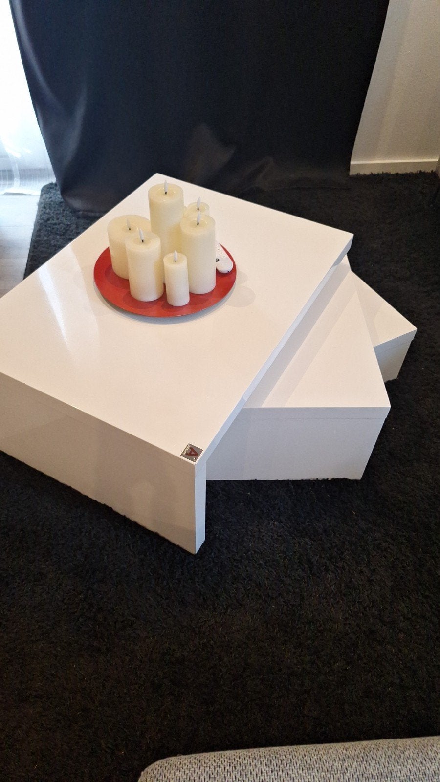 Moderne salontafel van A Design, wit hoogglans, 70x50 cm, Huis en Inrichting, Tafels | Salontafels, Ophalen, Overige materialen