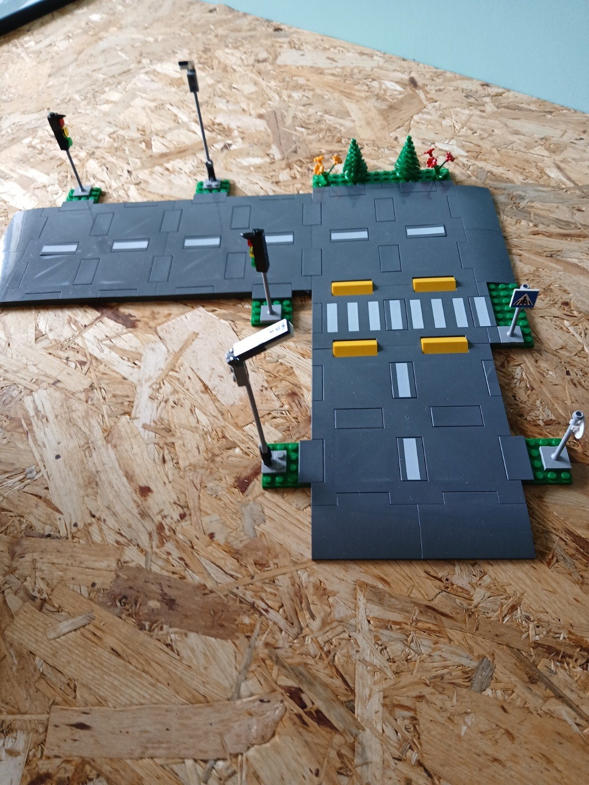 Lego city 60304 wegen met verkeerslichten en accessoires, Ophalen of Verzenden, Gebruikt, Overige merken