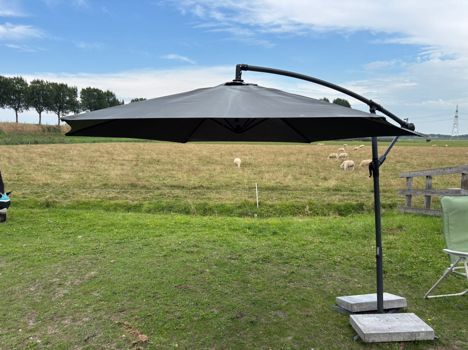 Zweef Parasol, Tuin en Terras, Parasols, Ophalen, Zo goed als nieuw, Zweefparasol