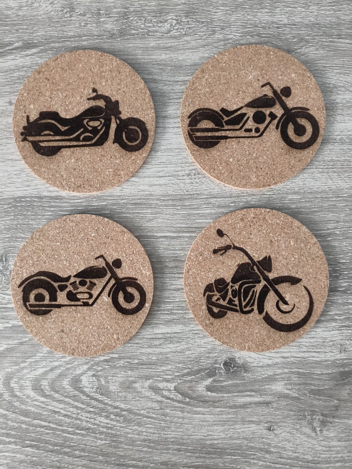 Kurken onderzetters met motorfiets design - set van 4, Overige stijlen, Nieuw, Ophalen of Verzenden, Natuurlijk materiaal