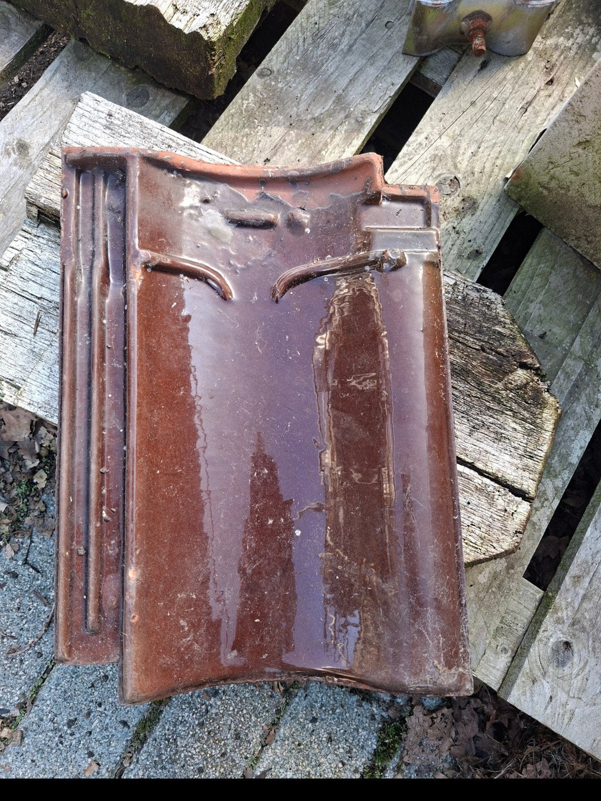 Bruine geglazuurde dakpannen Laumans 36x25 cm - 1440 stuks, Doe-het-zelf en Verbouw, Ophalen, Steen of Klei, Zo goed als nieuw