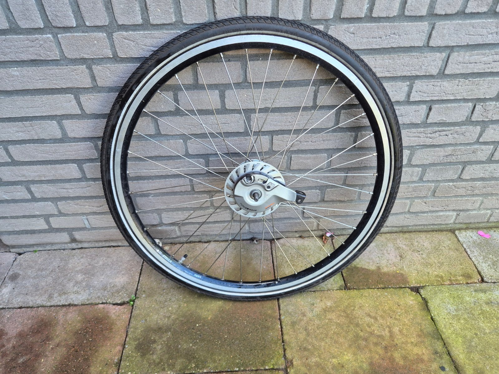 achterwiel met rem en nexus 8 naaf, Ophalen of Verzenden, Gebruikt, Elektrische fiets, Wiel