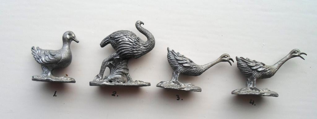 Tinnen beeldjes. Eend Struisvogel, Ganzen. 4 euro per stuk., Ophalen of Verzenden, Zo goed als nieuw, Dier