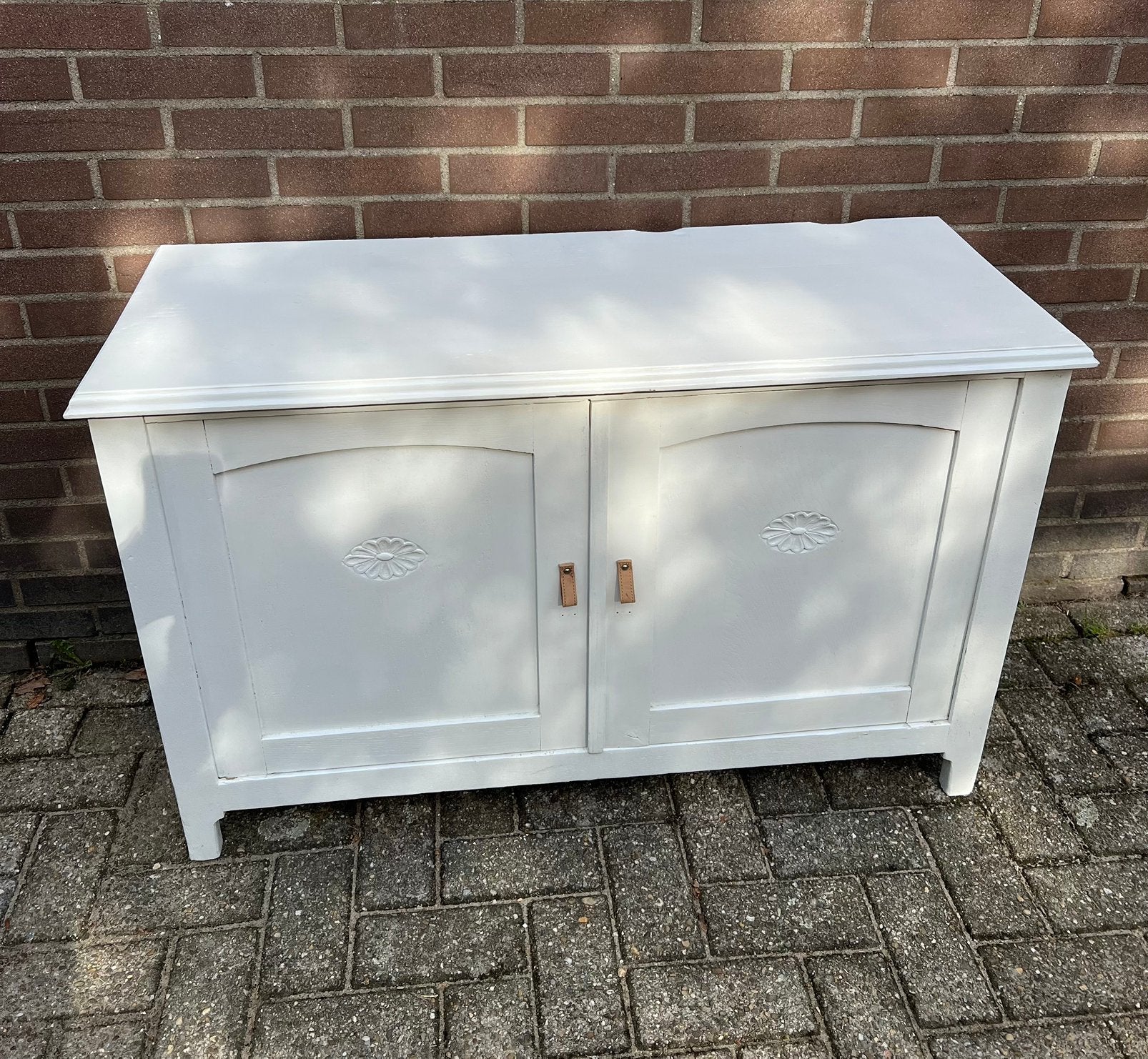 Oud houten kastje tv kastje wit geschilderd, Ophalen, Gebruikt, 100 tot 150 cm, Brocante landelijk