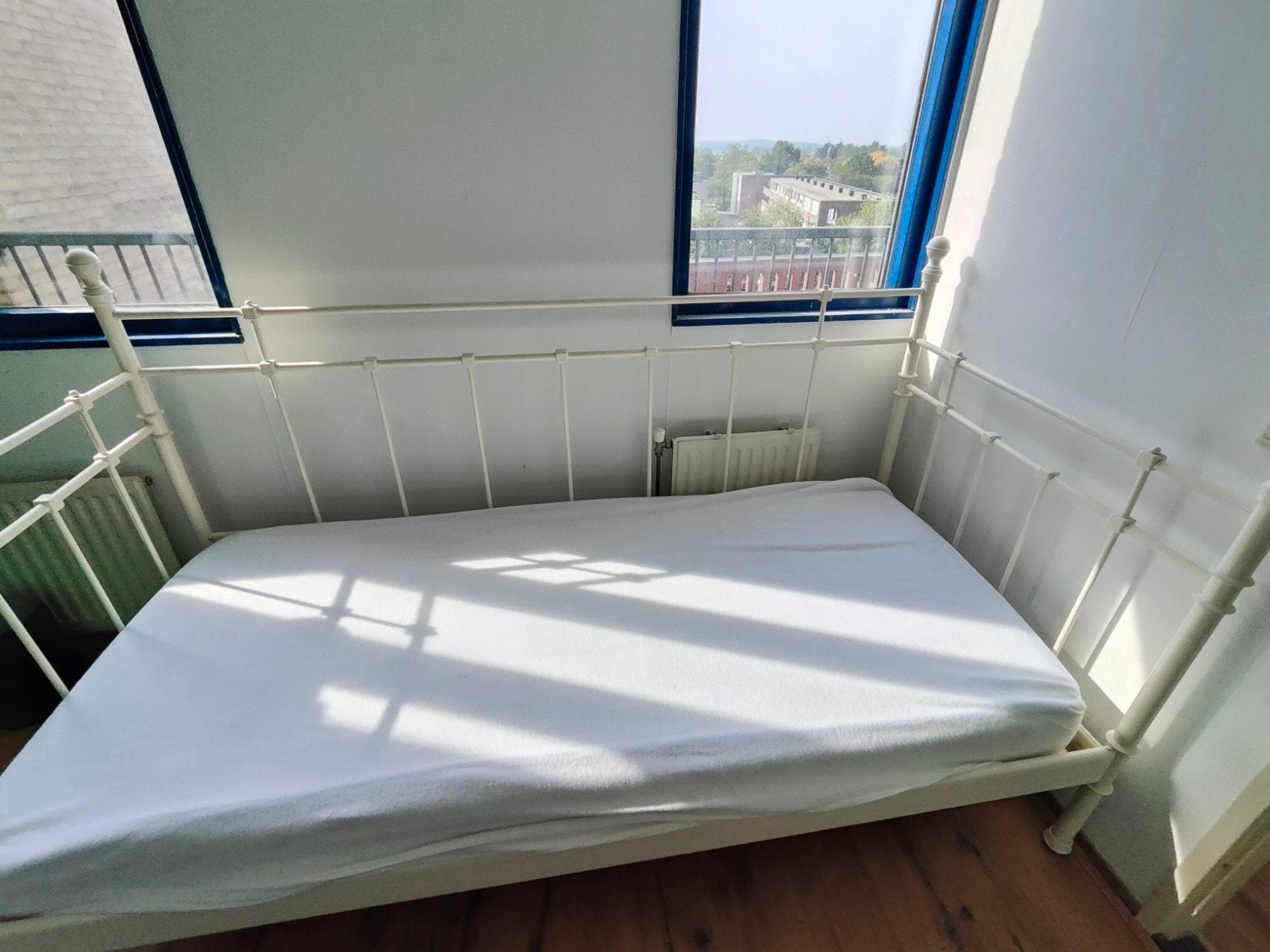 Bed met matras, Ophalen, Gebruikt, 90 cm, Eenpersoons
