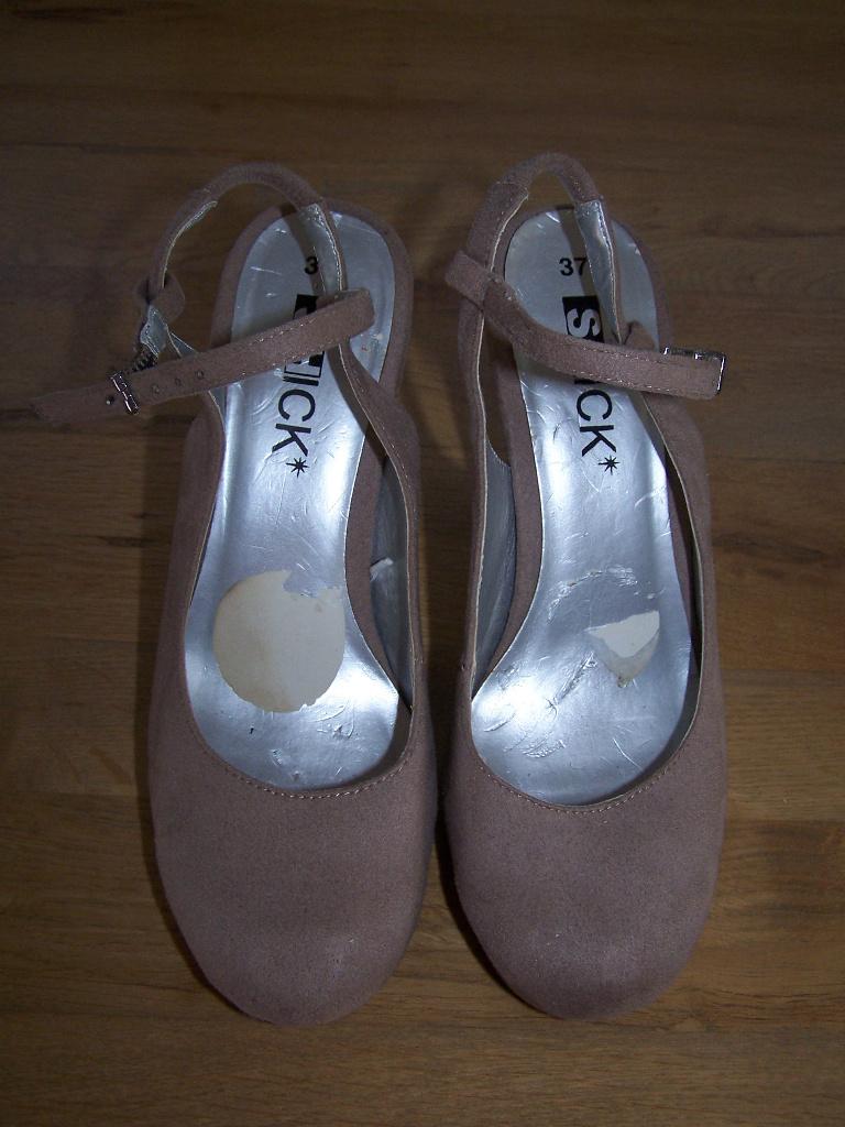 te koop: schoenen met hak maat 37, Ophalen, Zo goed als nieuw, Zwart
