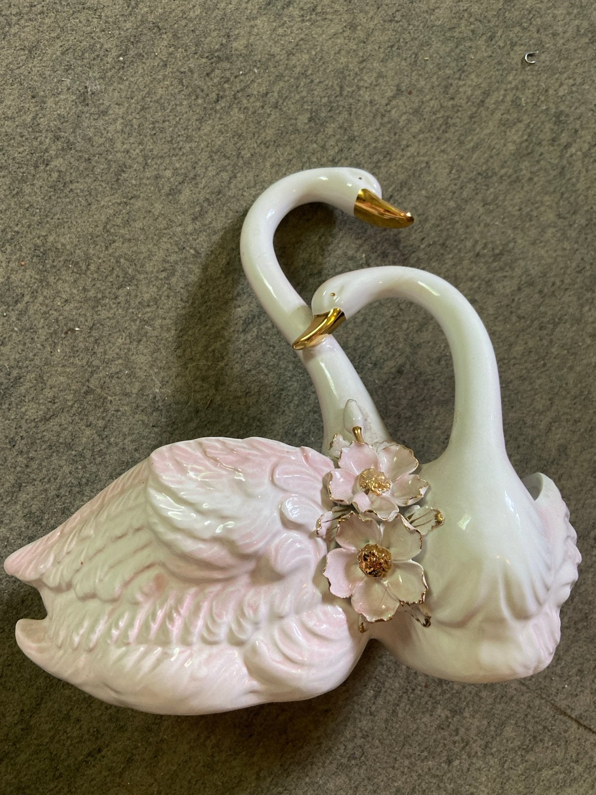 Vintage Zwanenbeeldje met Bloemen - Keramiek, Ophalen of Verzenden