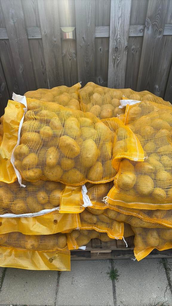 20 kilo zakken aardappelen 15 euro per zak, Ophalen of Verzenden
