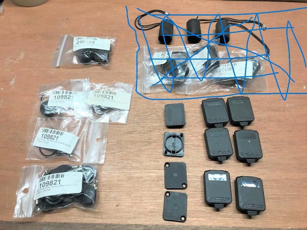 NIEUW - Neutrik plastic afscherming / covers voor XLR, Ophalen of Verzenden, Nieuw, Overige instrumenten